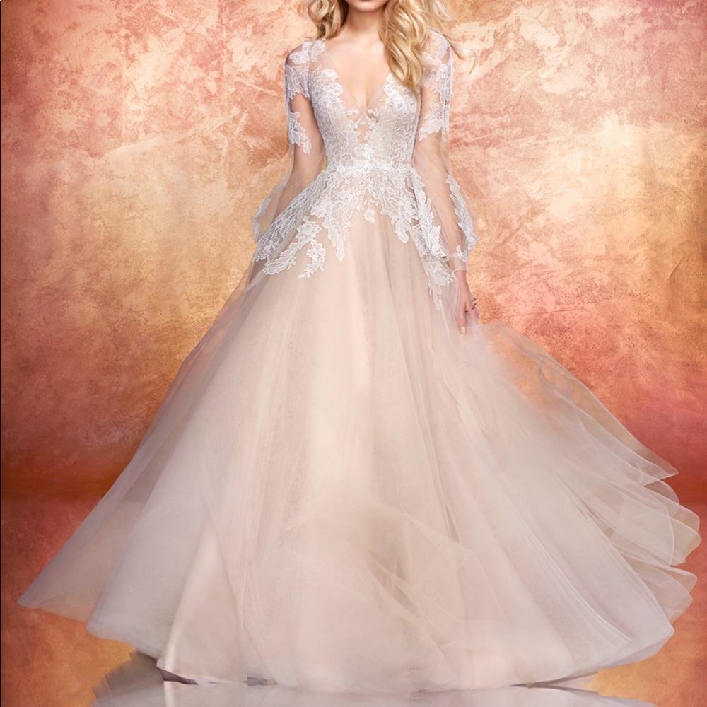 Hayley Paige Lace and Lace Wedding Dress